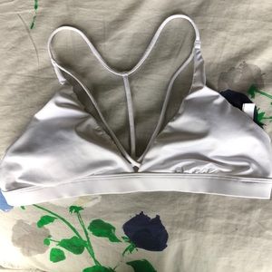 Light weight Sports Bra